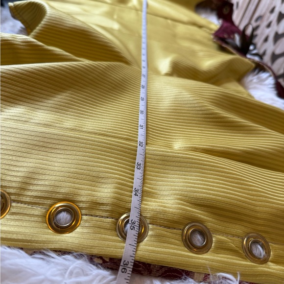 Elegant Floral Lace-Up Corset - Picture 9 of 14